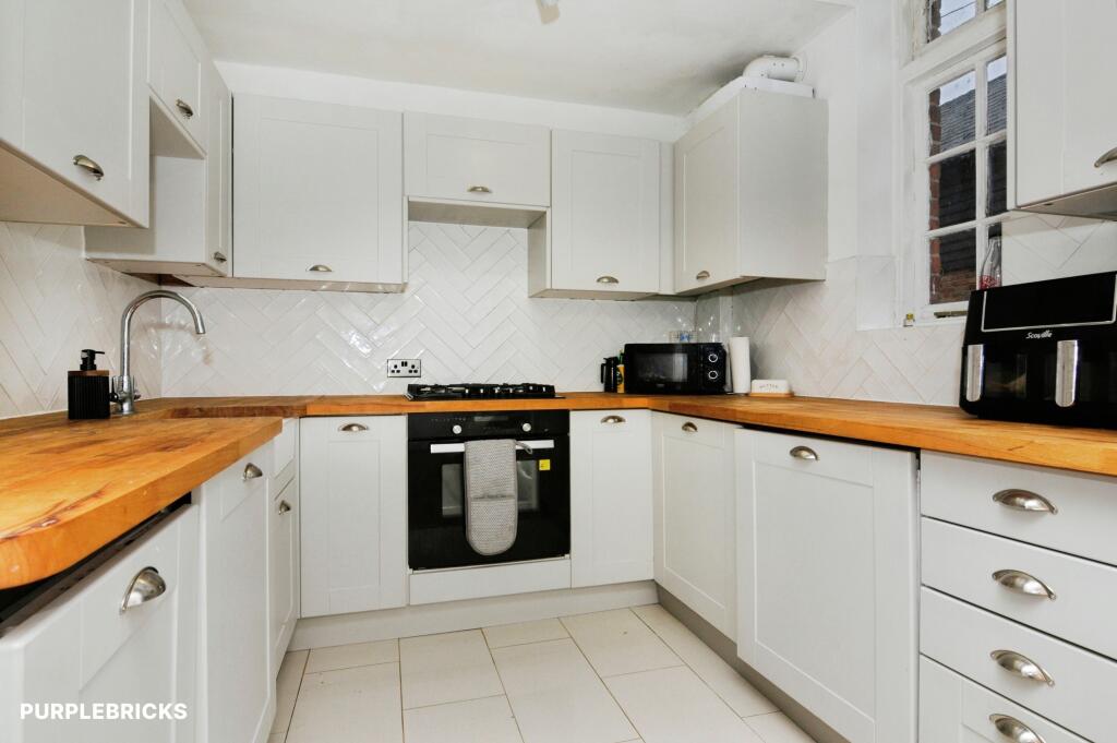 The Close, Dunmow, CM6 photo 4