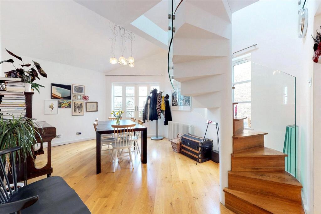 Main image of property: Weston Street, London, SE1