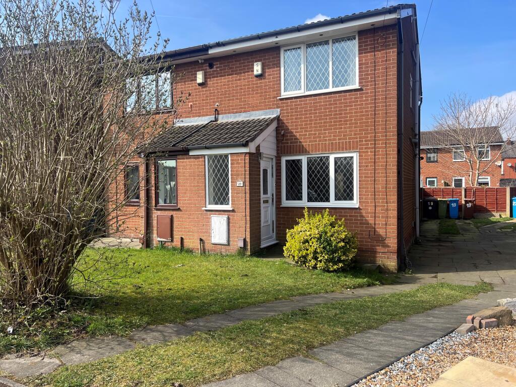Main image of property: Vine Close, Shaw, Oldham, Greater Manchester, OL2