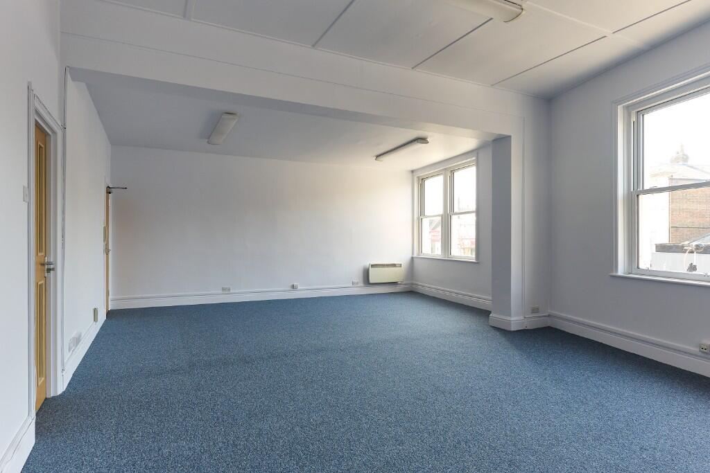 Main image of property: Room 4, Station Hill House,Chippenham SN15 1EQ