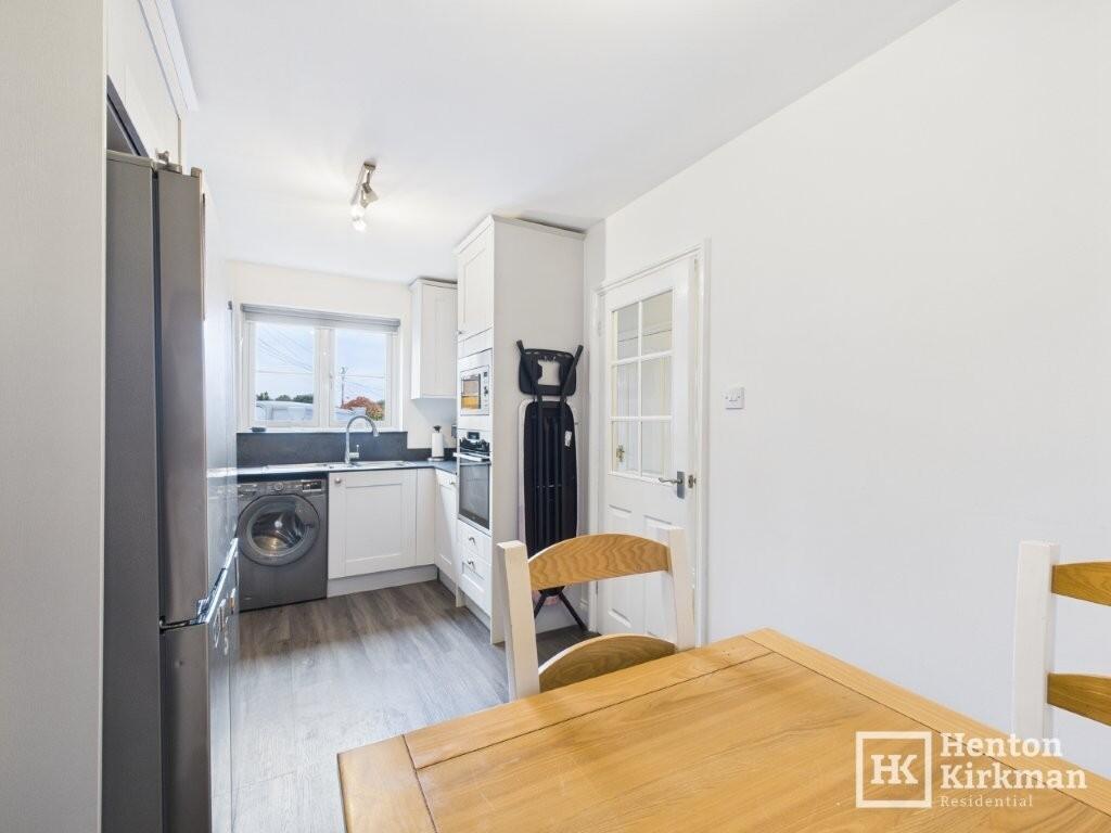 Tanfield Drive, Billericay, Essex, CM12 9EB photo 4