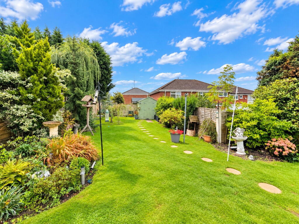House in Dudley, West Midlands - View 3