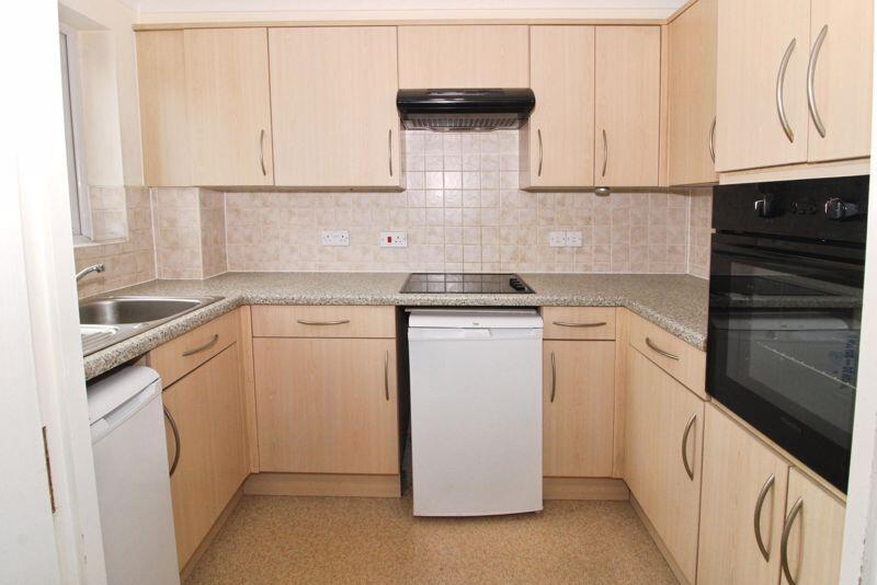 Apartment in Walsall, Leighswood - View 2