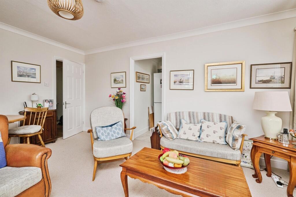 Apartment in Peterborough, City of Peterborough - View 5