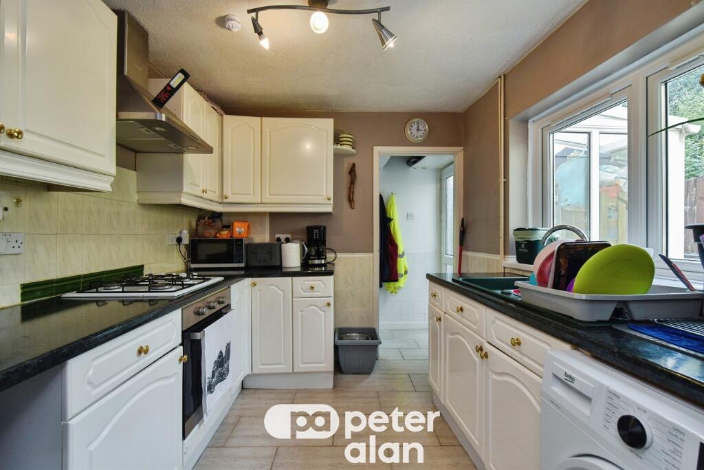 House in Cardiff, Aberaman South - View 3
