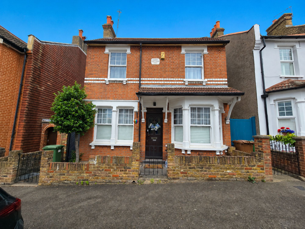 Main image of property: Lincoln Road, Sidcup, DA14