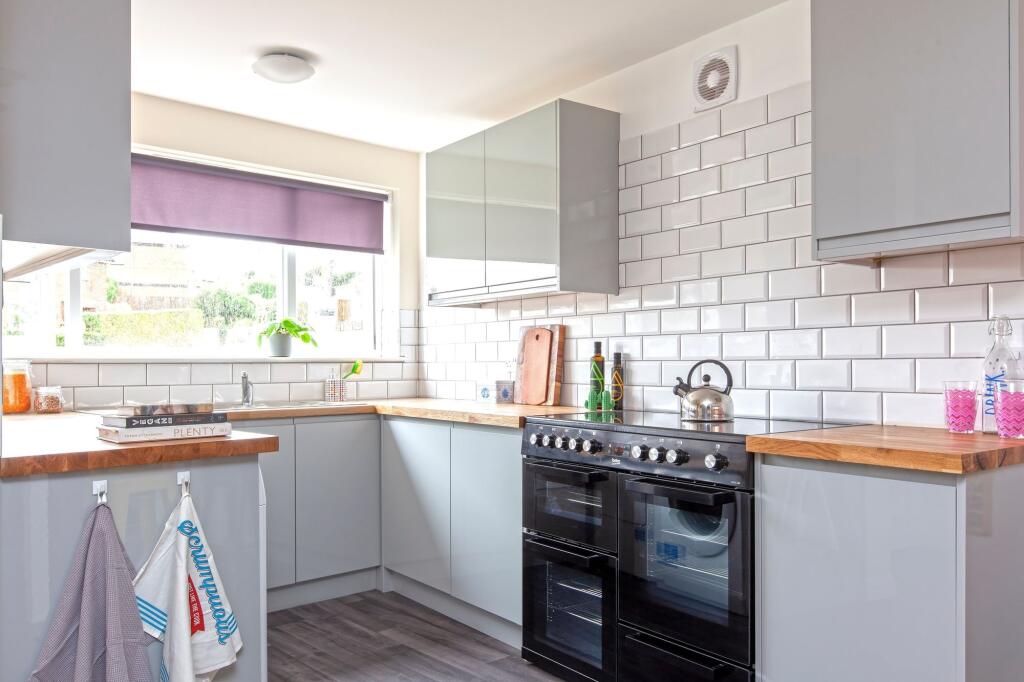 House in Brighton, Bevendean - View 4