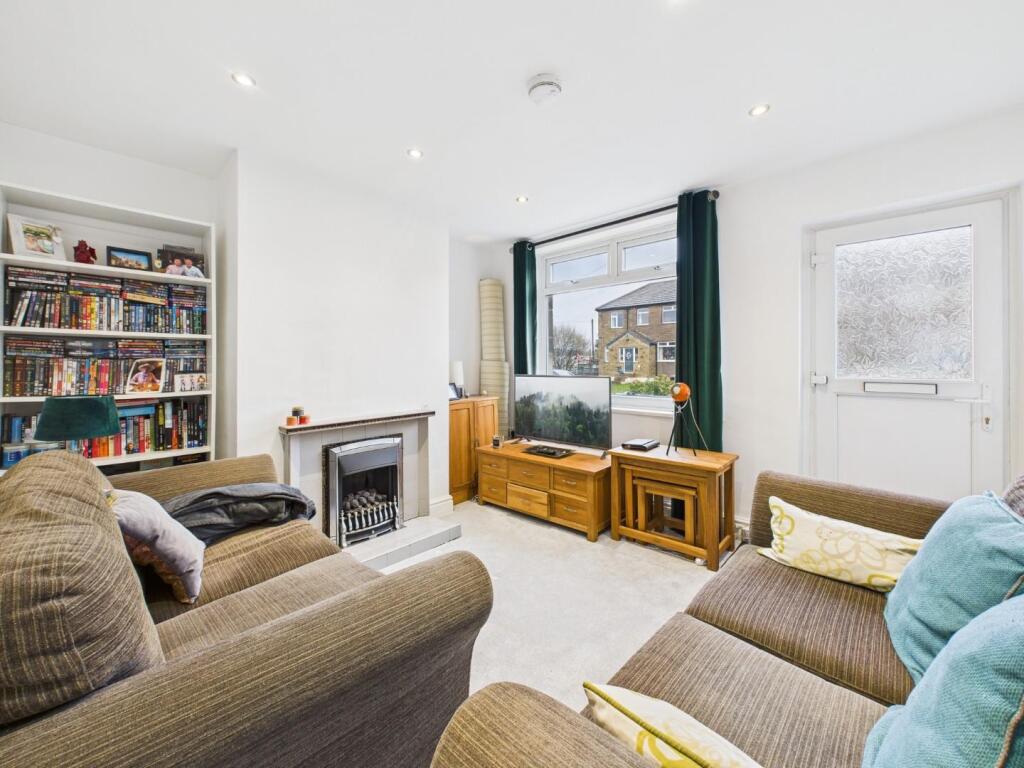 Additional image 3 of Manywells Crescent, Cullingworth, Bradford