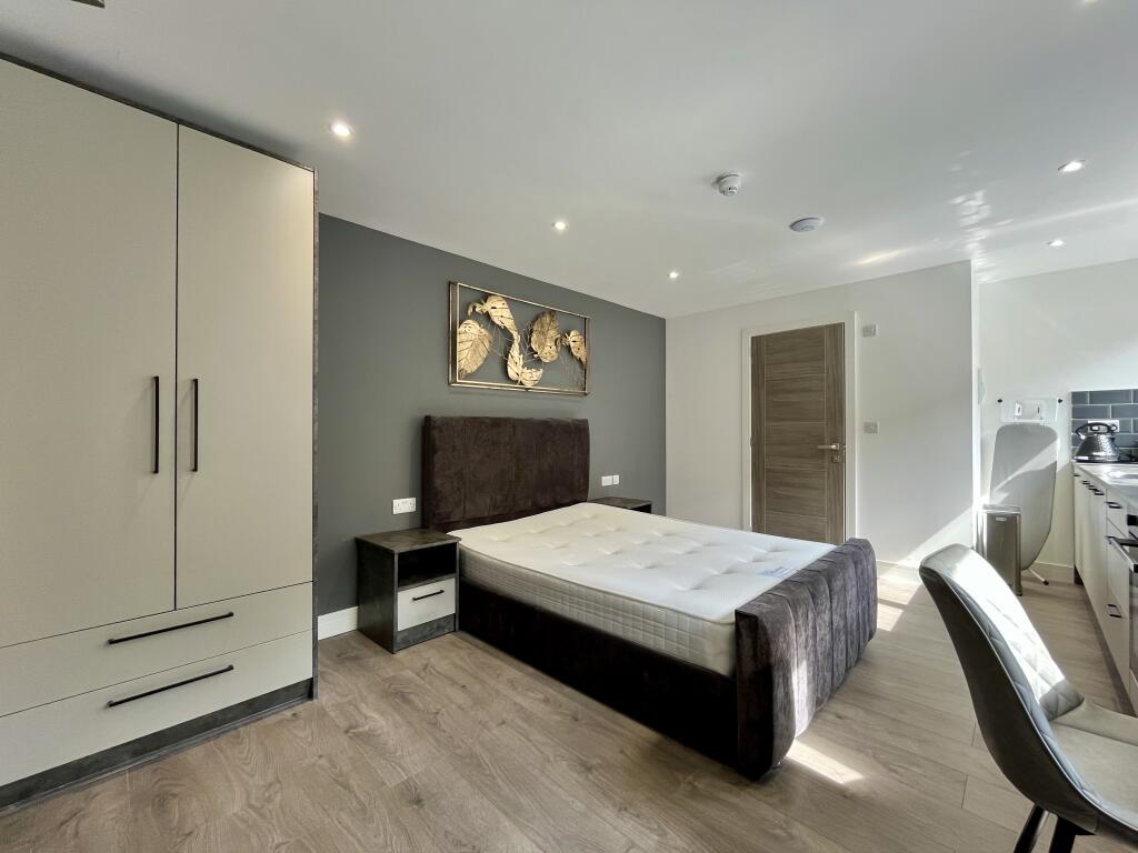 Main image of property: 61 Broadway, Studio 3, Peterborough, PE1
