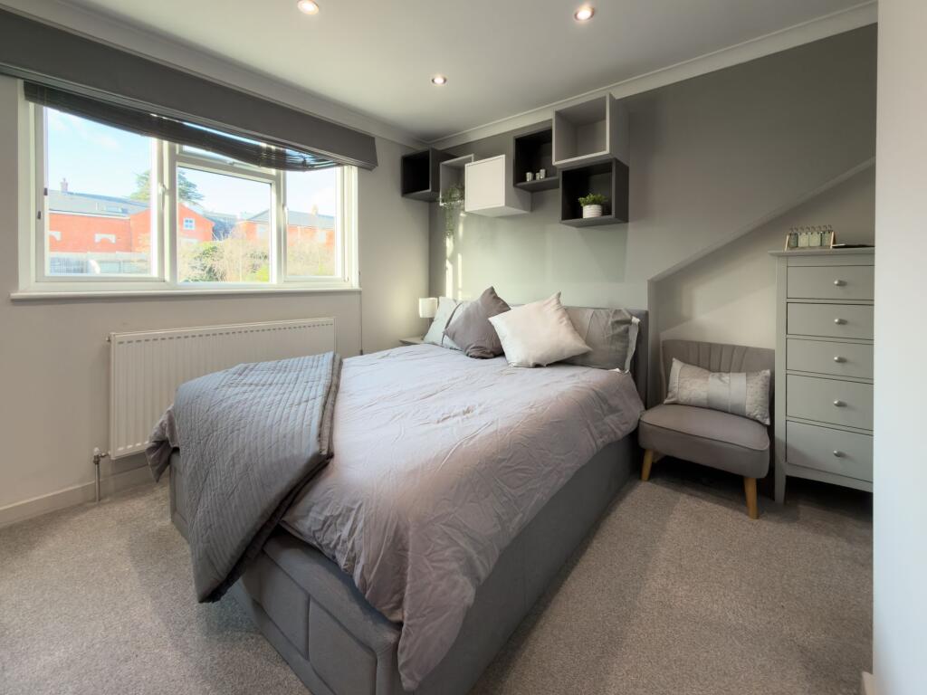 Main image of property: Room 5, Field Road, Reading, RG1