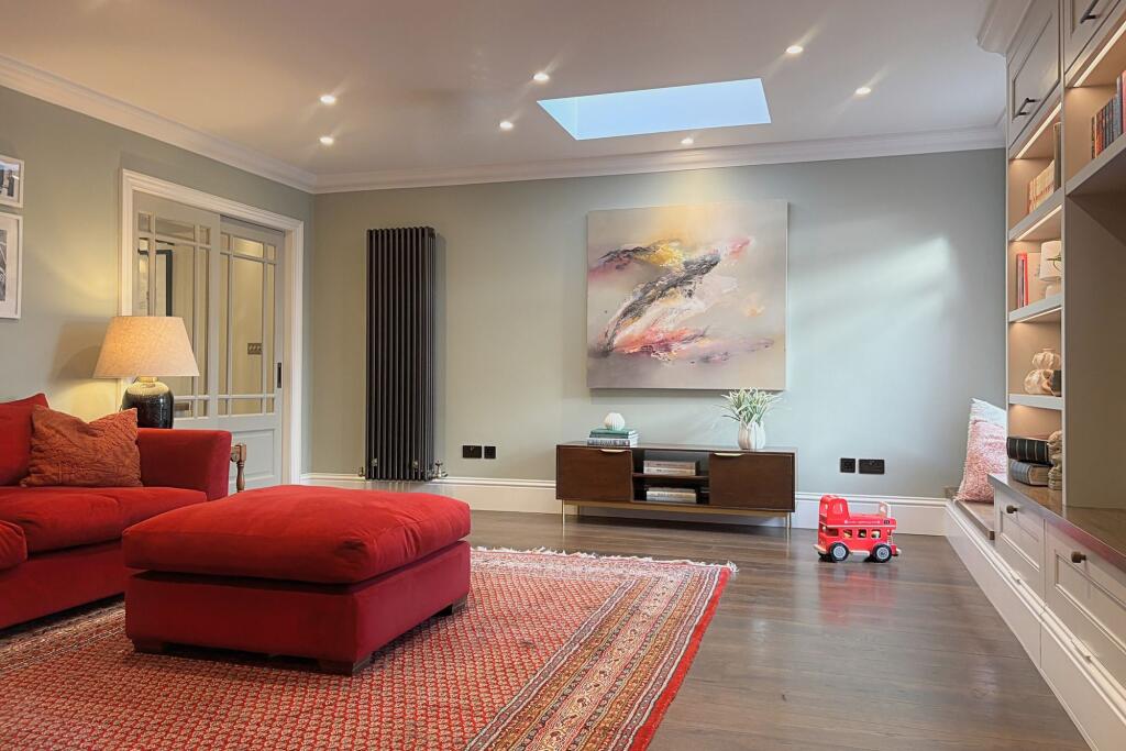Beeches Hill, Bishops Waltham, SO32 photo 2