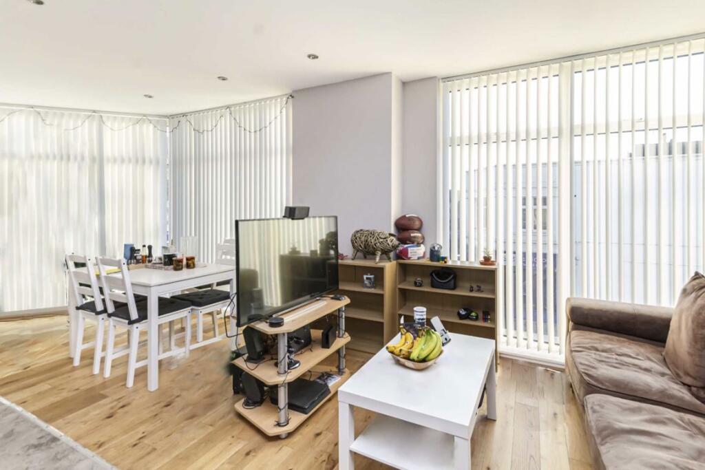 Main image of property: Broadway, West Ealing