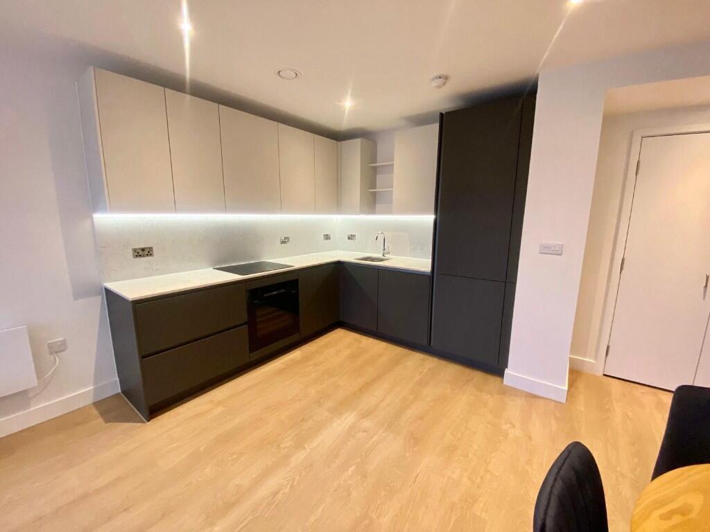 Apartment in Manchester - View 4