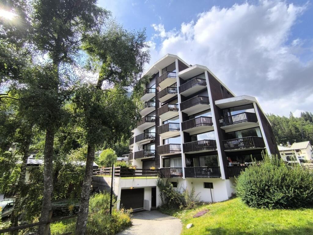 Main image of property: 74400 argentiere