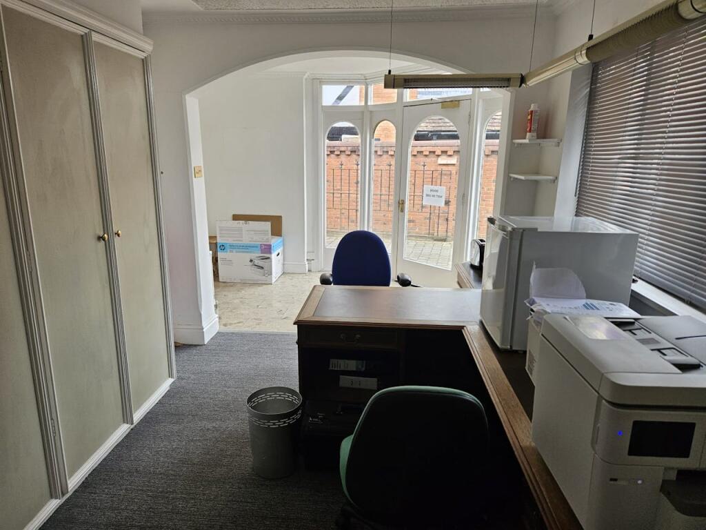Additional image 3 of 132 Widney Lane, Solihull, B91 3LH