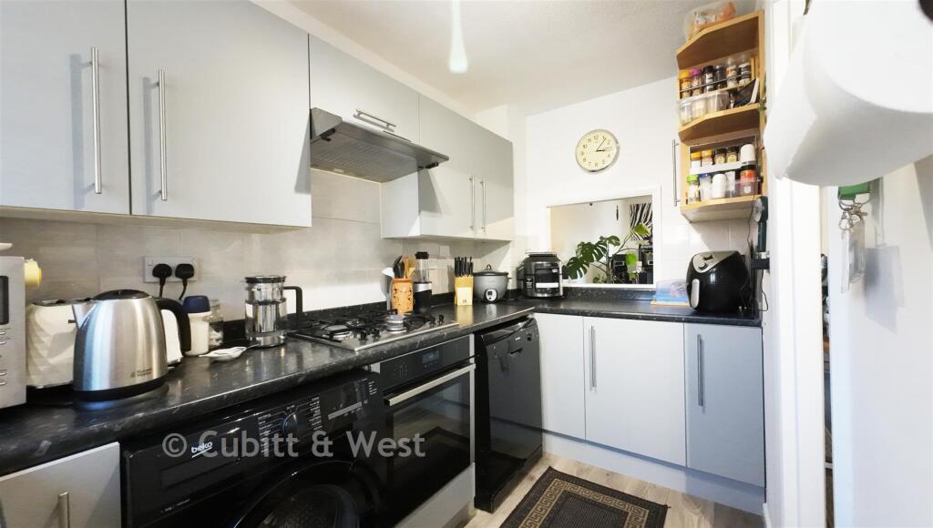 2-bed terraced on Guinevere Road, Ifield West, Crawley, West Sussex, £315,000