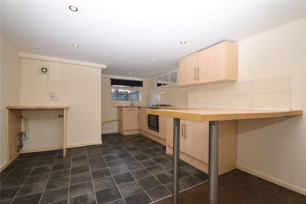 House in Leeds - View 3