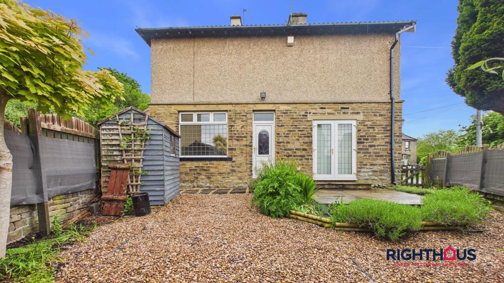 45 Birkhouse Road, Bailiff Bridge, Brighouse, HD6 4EW - View 4