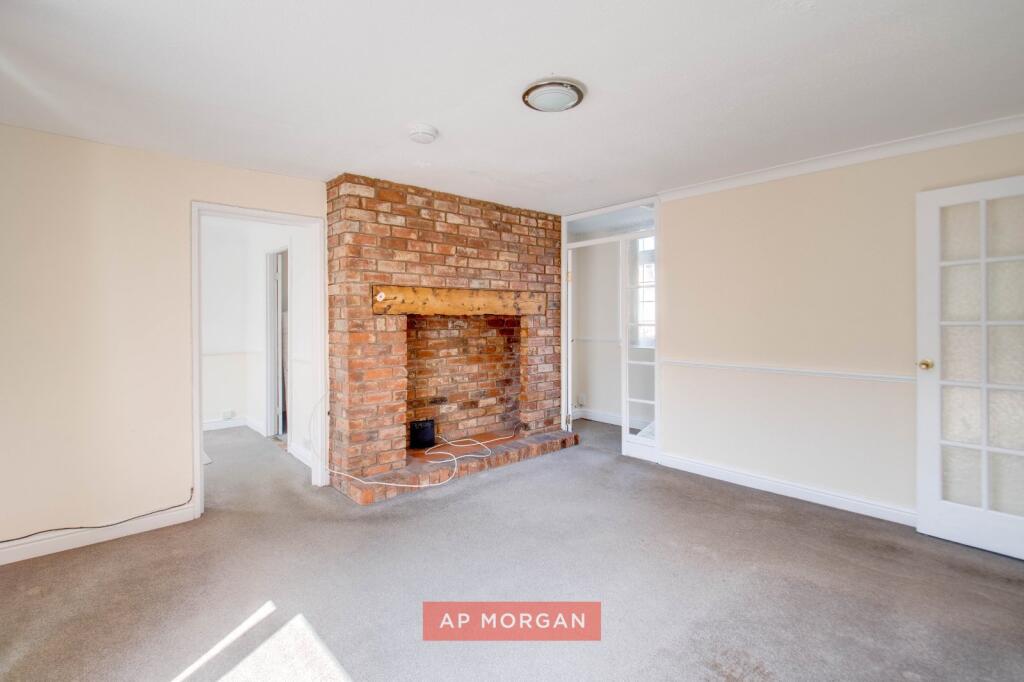 House in Redditch, Worcestershire - View 4