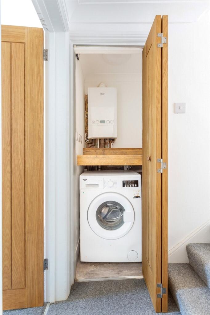 Elm Grove, Brighton, BN2 - More