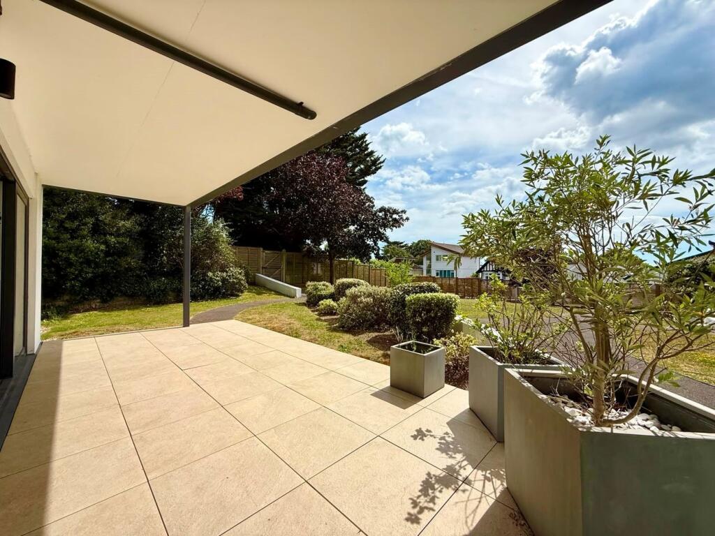 Main image of property: Wykeham Lodge 16 Chaddesley Glen, Sandbanks, BH13