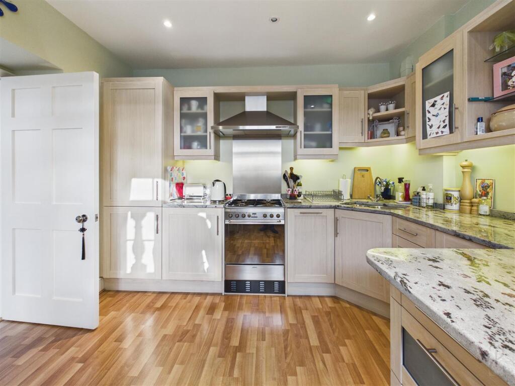 Apartment in Bath - View 5