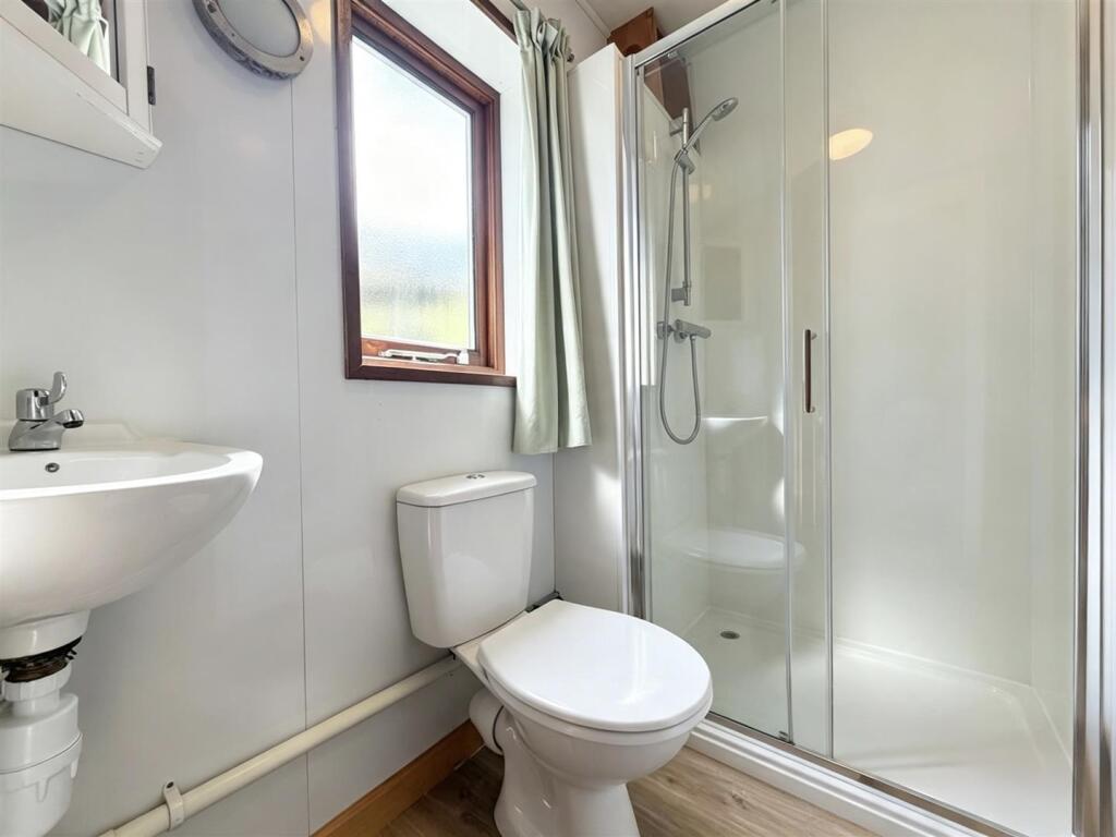 House in Exeter - View 5