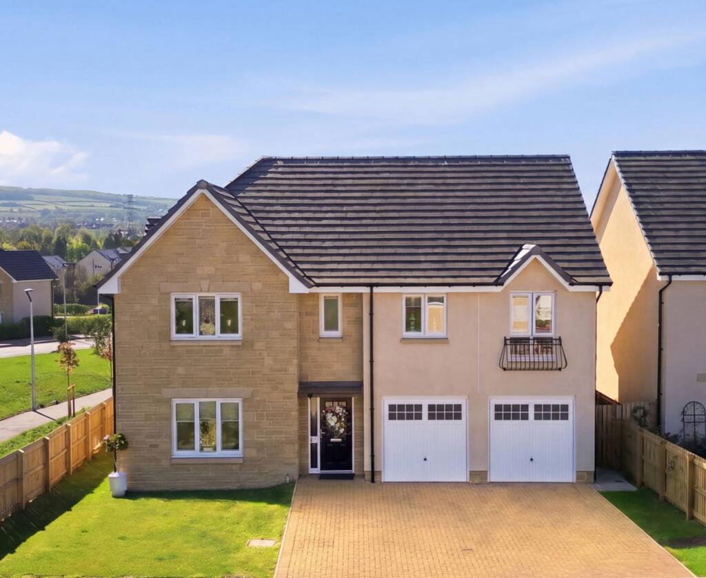 Main image of property: 17 Jersey Drive, Bonnyrigg, EH19 3ST
