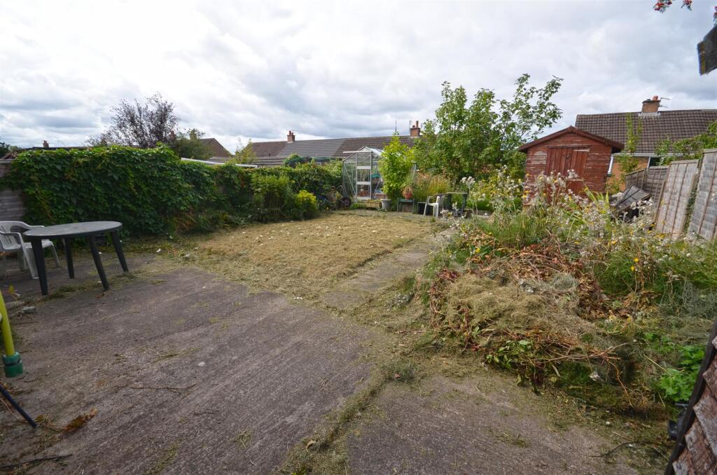 Queensway, Dukinfield photo 4