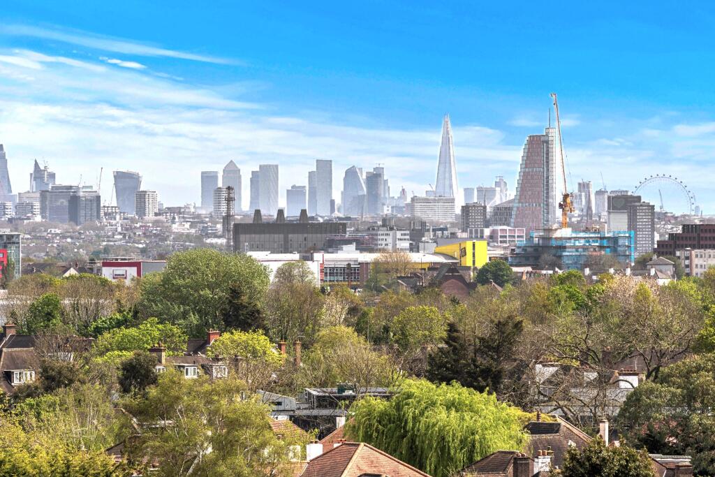 Apartment in London - View 4