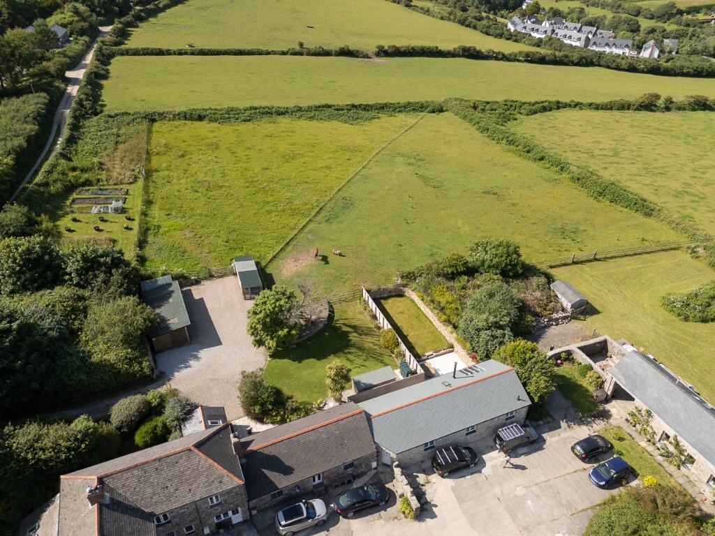 Stunning Barn Conversion with Land & Stables in Nancledra photo 3