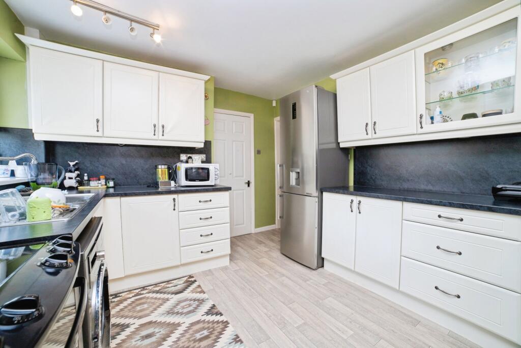 House in Ashfield, Sutton in Ashfield, Nottinghamshire - More