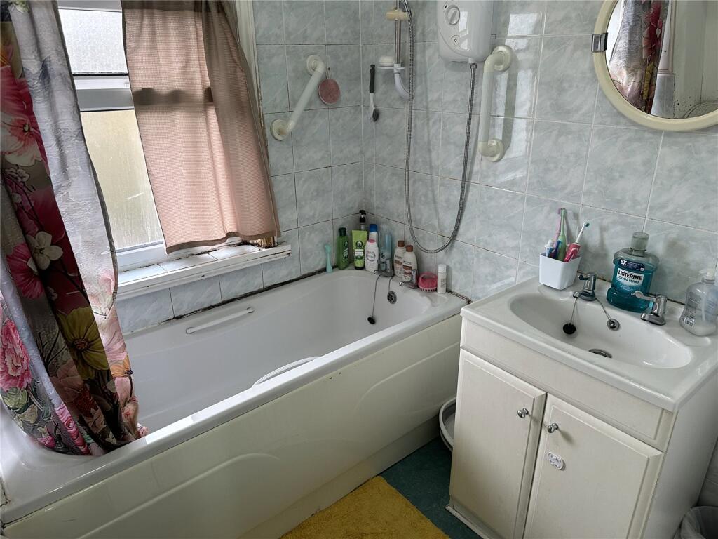 Additional image 15 of Redthorn Grove, Birmingham, West Midlands, B33