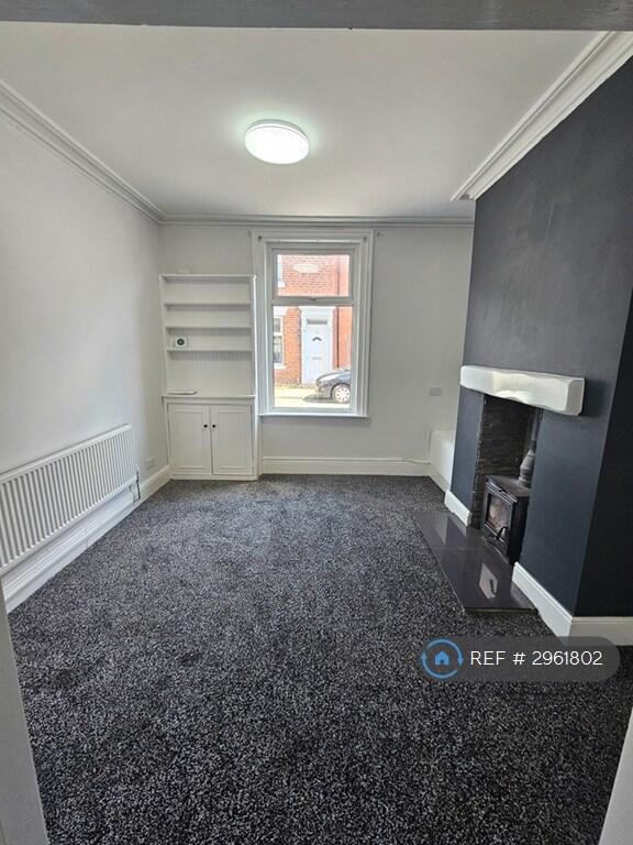 House in Preston - View 5