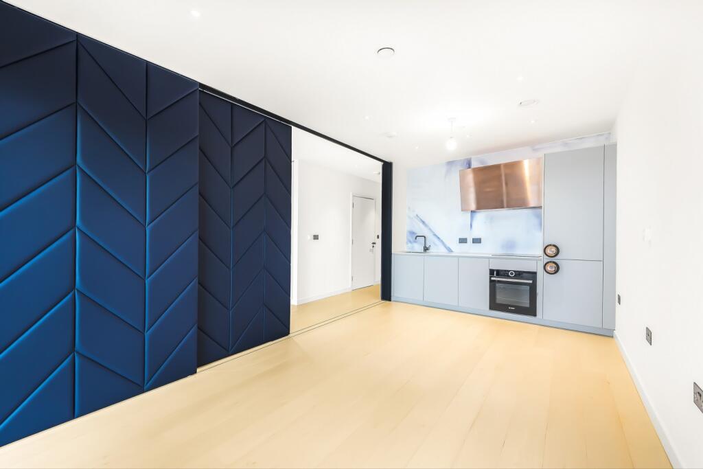 Main image of property: No.2, Upper Riverside, Cutter Lane, Greenwich Peninsula, SE10