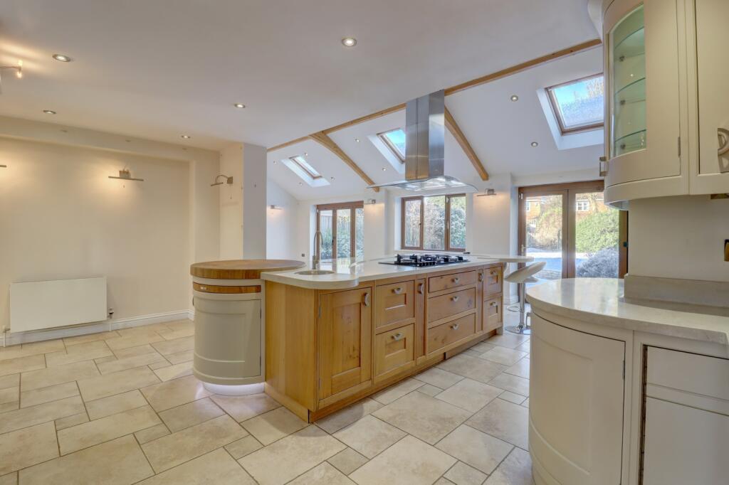 House in Lacey Green, Buckinghamshire - More