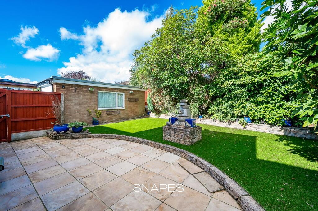 House in Stockport - View 4