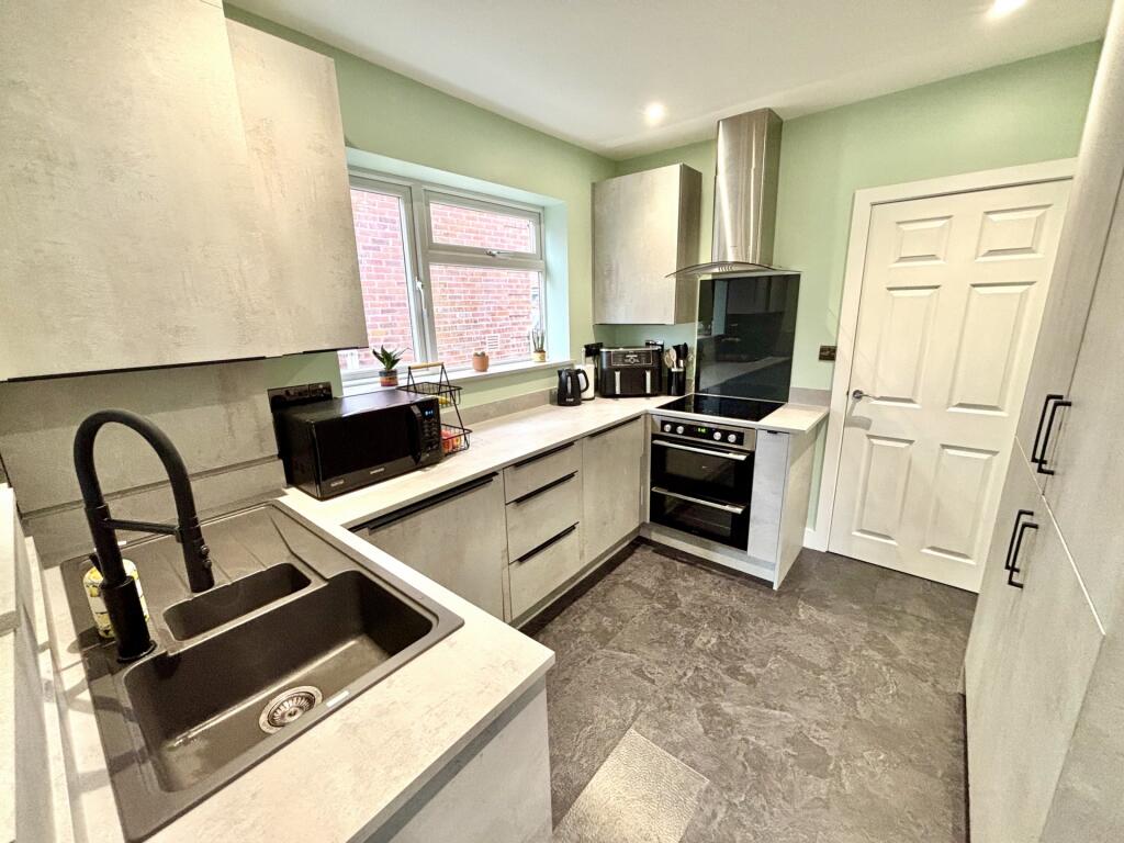 Additional image 7 of St Andrews Road, Yeovil, BA20