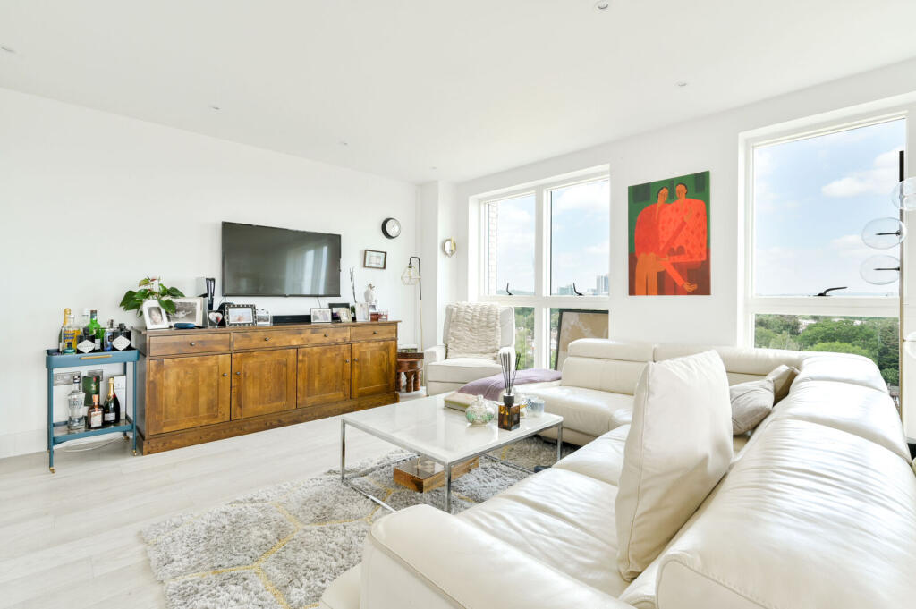 Apartment in London - View 3