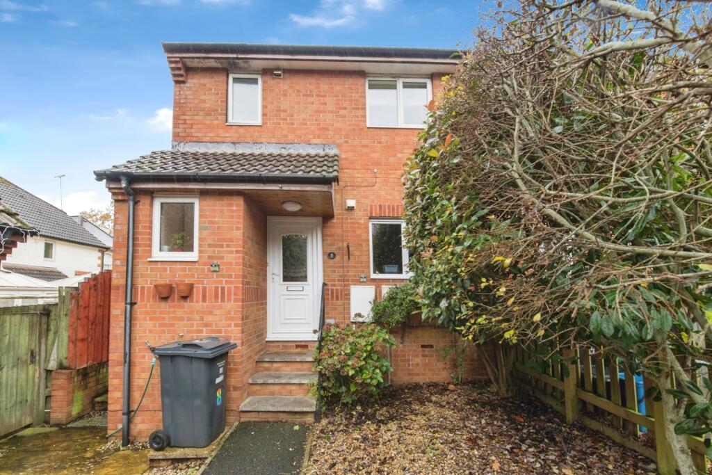 Main image of property: Lovering Close, Exmouth, Devon, EX8