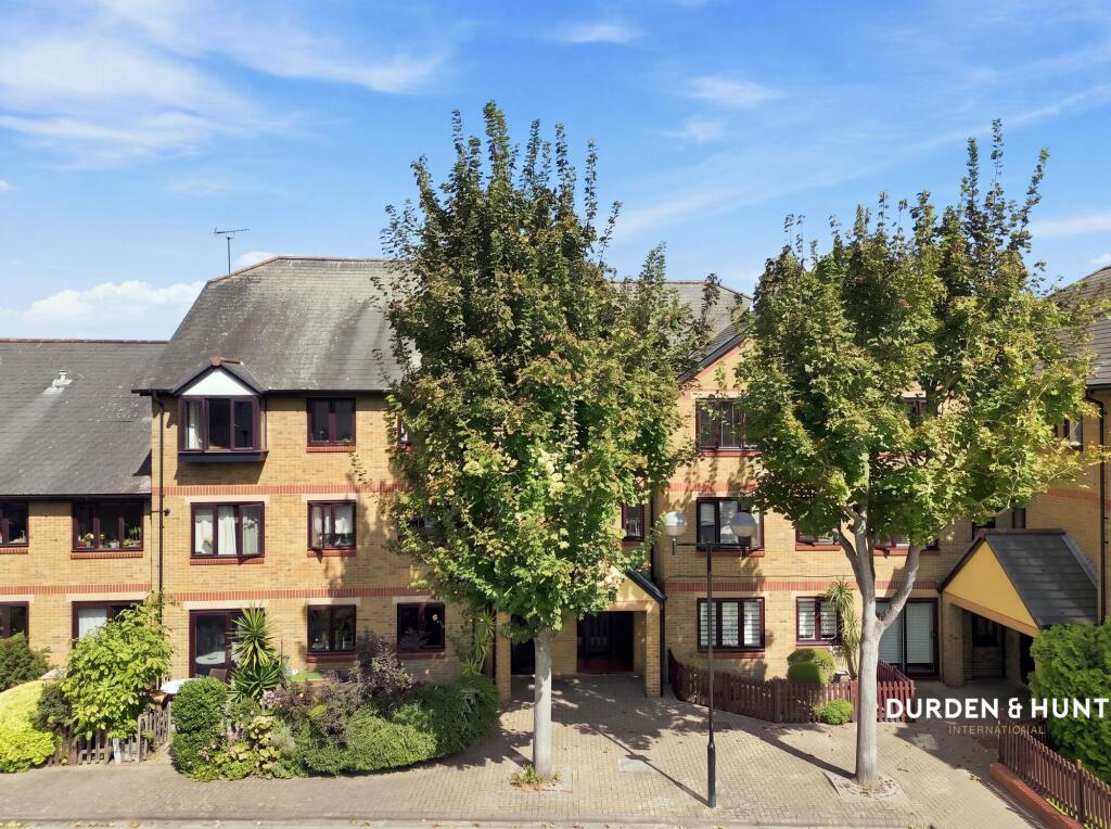 Main image of property: Riverside Close, London, E5