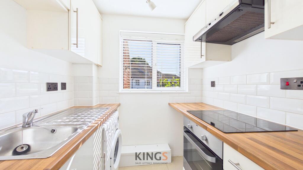 House in Stevenage - View 3