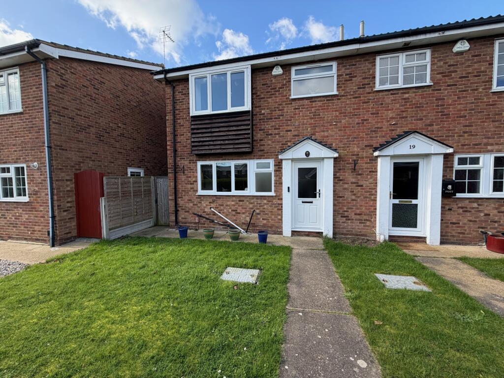 Main image of property: Aylesbeare Shoeburyness