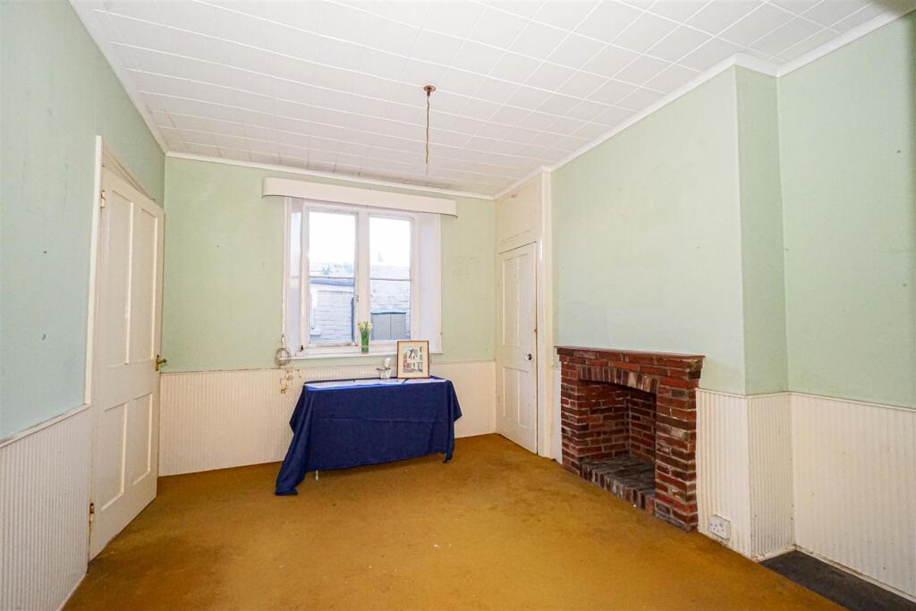 House in Tonbridge - View 3
