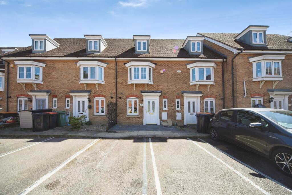 Main image of property: Watling Gardens, Dunstable