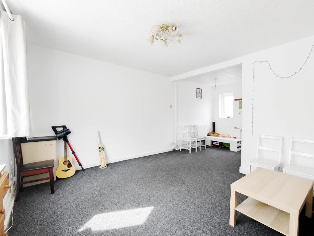 House in London - View 5