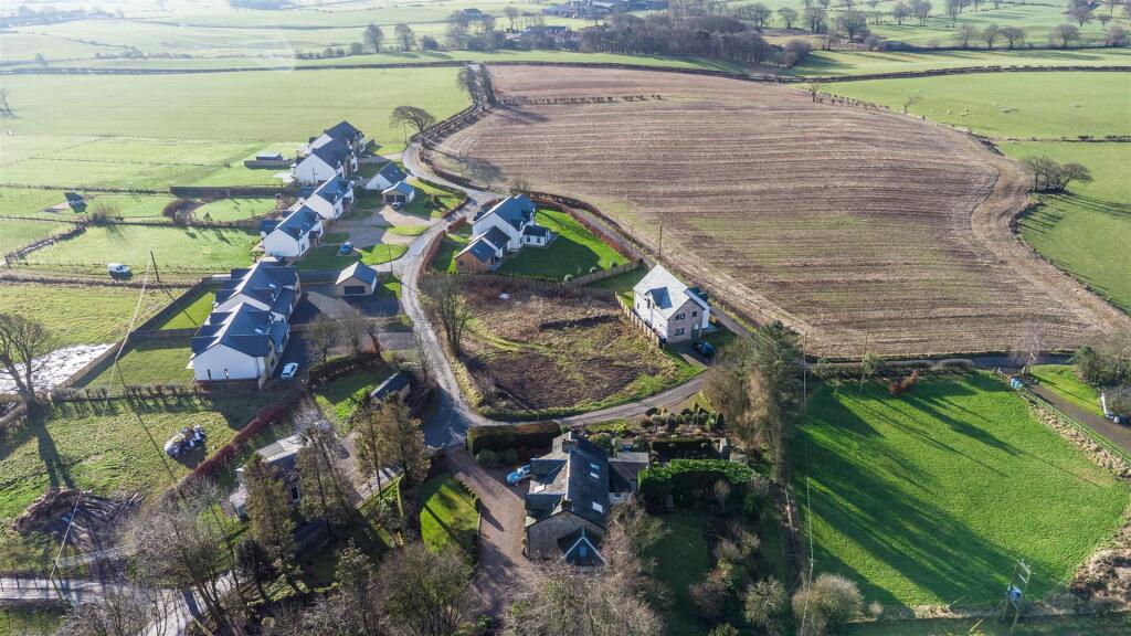 Rose Cottage Plot, Heads of Glassford - View 4