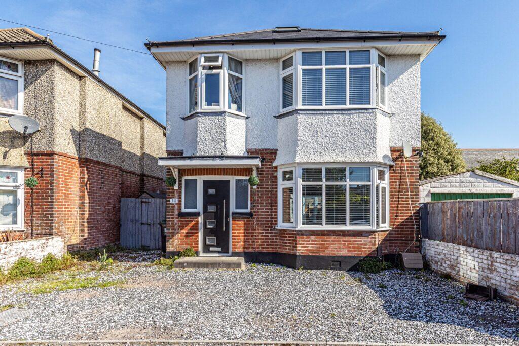 Main image of property: Kinsbourne Avenue, Bournemouth, BH10