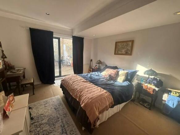 Bedroom 3.jpg
