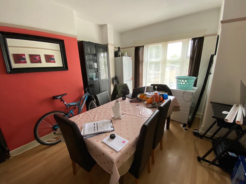 Penderry Rise, LONDON, SE6 1EZ photo 3